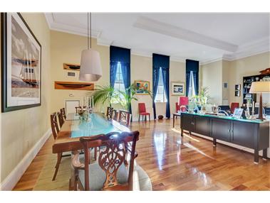 351 E 51st St in New York, NY - Building Photo