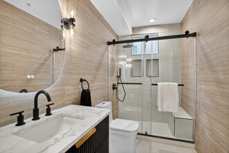 8541 Alcott St, Unit 2nd floor in Los Angeles, CA - Building Photo - Building Photo