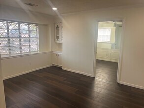 15230 Steeple Chase Rd in Missouri City, TX - Building Photo - Building Photo