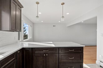 743 7th St in Carlstadt, NJ - Building Photo - Building Photo