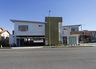 Mosaic Gardens at Monterey Park in Monterey Park, CA - Building Photo - Building Photo