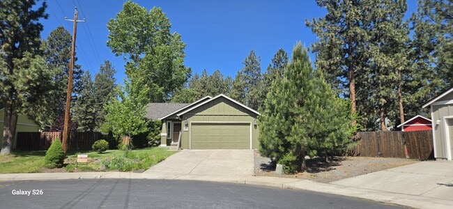 property at 61087 Honkers Ct
