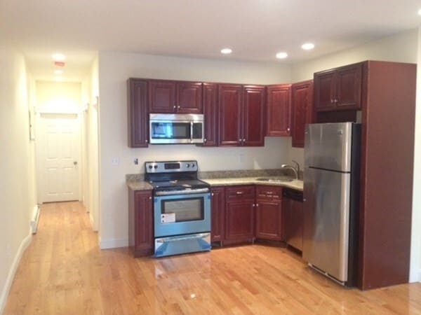 26 Maverick St, Unit #1