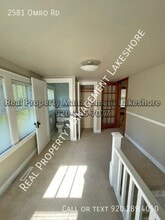 2581 Omro Rd in Oshkosh, WI - Building Photo - Building Photo