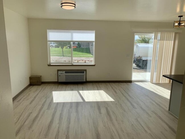 3355 Blackbird Wy in Helena, MT - Building Photo - Building Photo