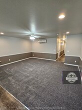 139 Rivers Edge Ct in Gold Hill, OR - Building Photo - Building Photo