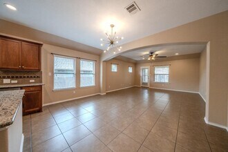 304 Jack Ryan Ln in Austin, TX - Building Photo - Building Photo