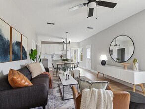 2502 Oxford Ave in Fort Worth, TX - Building Photo - Building Photo
