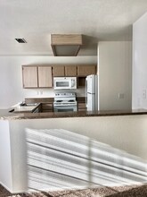 6285 Jacinto Ave, Unit 106 in Sacramento, CA - Building Photo - Building Photo