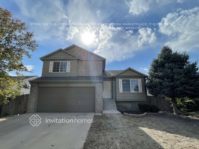 property at 1082 Clogger Ln