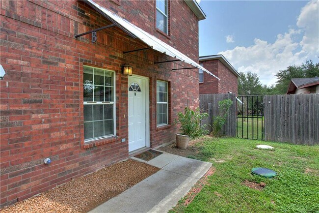 property at 1105 Cuernavaca Dr N