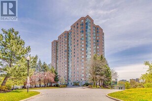61 Markbrook Ln in Toronto, ON - Building Photo