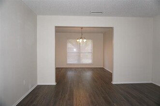 2609 Hamilton Dr in Grand Prairie, TX - Building Photo - Building Photo