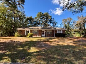 2511 Drayton Dr in Augusta, GA - Building Photo