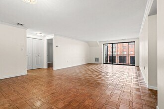 12 9th St in Medford, MA - Building Photo - Building Photo