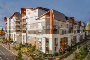 Delta Gardens in Delta, BC - Building Photo