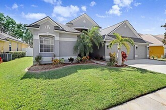7005 Cohasset Cir in Riverview, FL - Building Photo - Building Photo