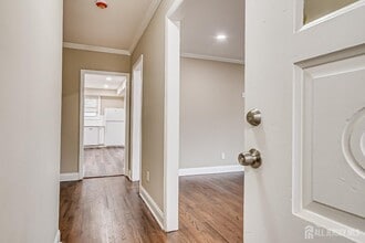 93 Player Ave in Edison, NJ - Building Photo - Building Photo