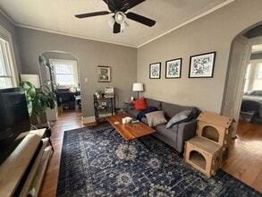 1517 W Church St in Champaign, IL - Building Photo - Building Photo