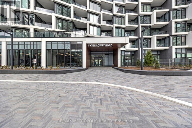 1 Kyle Lowry Rd in Toronto, ON - Building Photo - Building Photo