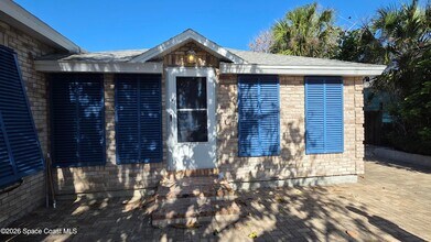1550 S Atlantic Ave, Unit 3 Bed in Cocoa Beach, FL - Building Photo - Building Photo