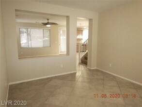 10307 Elmwood Glen Ave in Las Vegas, NV - Building Photo - Building Photo