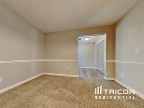 523 Ashton Manor Dr in Loganville, GA - Building Photo - Building Photo