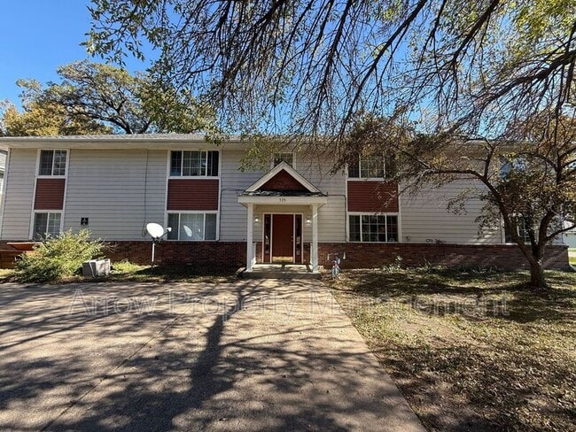 property at 535 Oak St