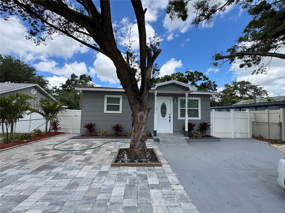 3499 51st Ave N in St. Petersburg, FL - Building Photo