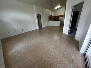 4795 Cumbrian Lakes Dr in Kissimmee, FL - Building Photo - Building Photo
