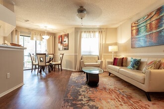 Winthrop West in Riverview, FL - Foto de edificio - Interior Photo