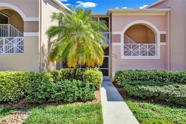 26721 Clarkston Dr-Unit -106 in Bonita Springs, FL - Foto de edificio - Building Photo