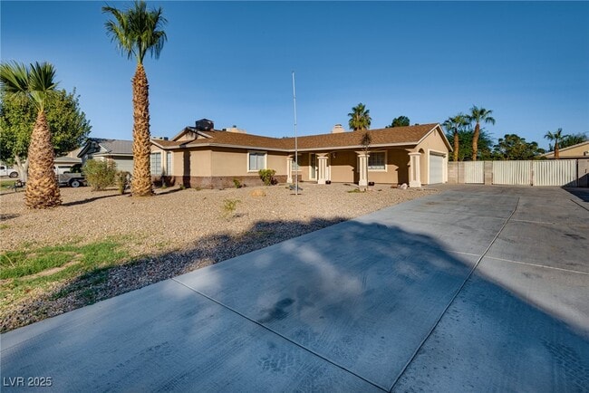 4628 Pony Express St in North Las Vegas, NV - Building Photo - Building Photo
