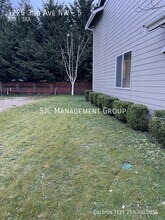 1225 3rd Ave NW in Puyallup, WA - Building Photo - Building Photo