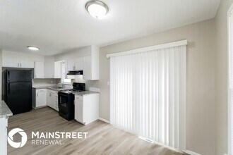 9204 Marsh Ave in Kansas City, MO - Foto de edificio - Building Photo