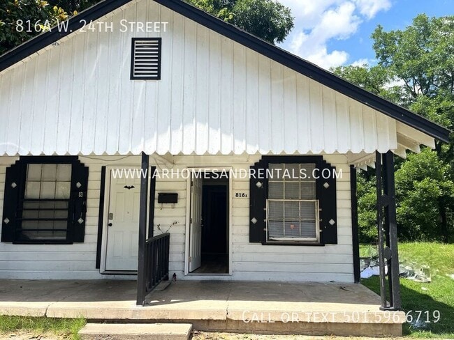 property at 816 W 24th St