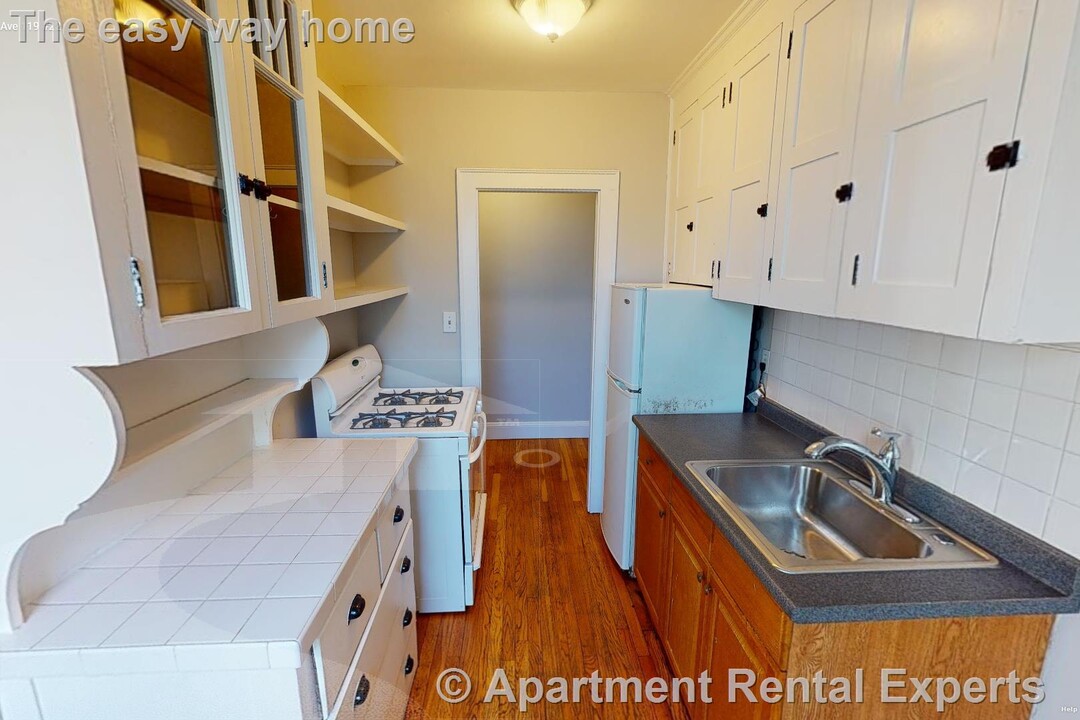 119 College Ave in Somerville, MA - Building Photo