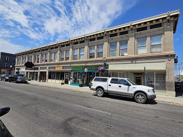 Leonards Apartments in Pocatello, ID - Building Photo - Building Photo