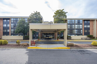 The Pines of Leisure World in Silver Spring, MD - Building Photo - Building Photo