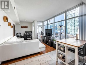 15-915 Brunel Ct in Toronto, ON - Building Photo - Building Photo