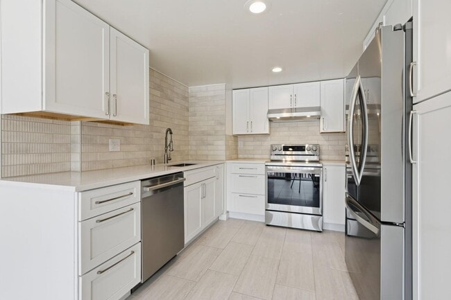 709 Copper Dr in Vista, CA - Building Photo - Building Photo