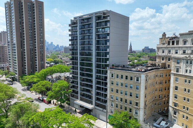 Lincoln Park Villas in Chicago, IL - Building Photo - Building Photo