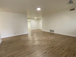 11867 SE 170th Pl in Renton, WA - Building Photo - Building Photo