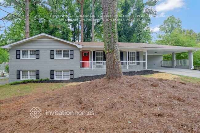 1801 Romans Dr in Marietta, GA - Foto de edificio - Building Photo