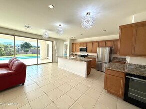 11320 N Northfield St in Surprise, AZ - Building Photo - Building Photo