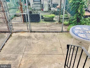 5258 Hazel Ave in Philadelphia, PA - Building Photo - Building Photo