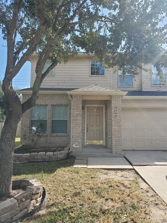 9342 Canady Park Ln in Houston, TX - Building Photo