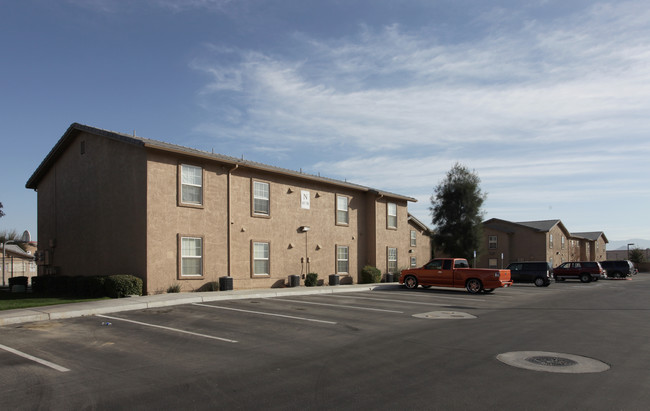 Bermuda Park Apartments in Indio, CA - Building Photo - Building Photo