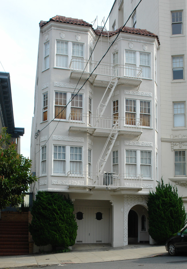 2230 Leavenworth St in San Francisco, CA - Building Photo - Building Photo