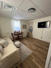 20 1/2 Fern St, Unit 20.5A (Downstairs Unit in Athens, OH - Foto de edificio - Building Photo